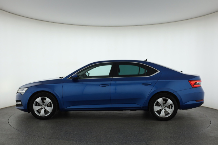 Škoda Superb, 2022