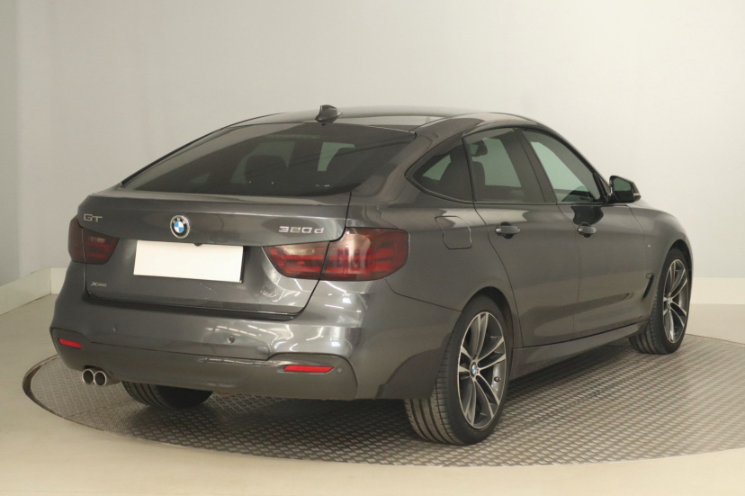 BMW 3GT, 2016