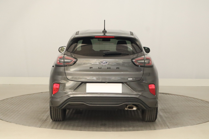 Ford Puma, 2021