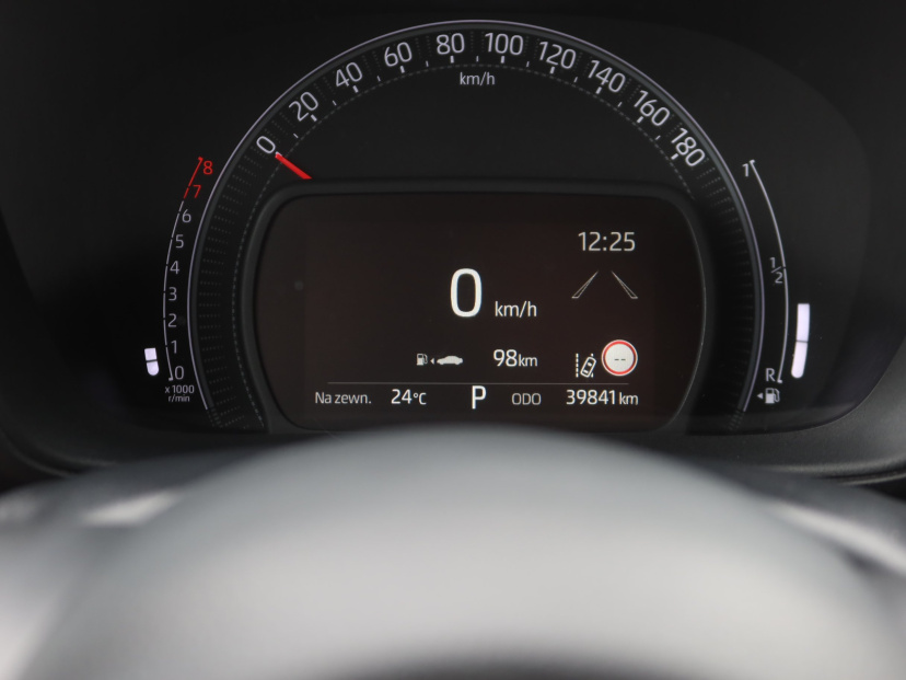 Toyota Aygo X, 2022