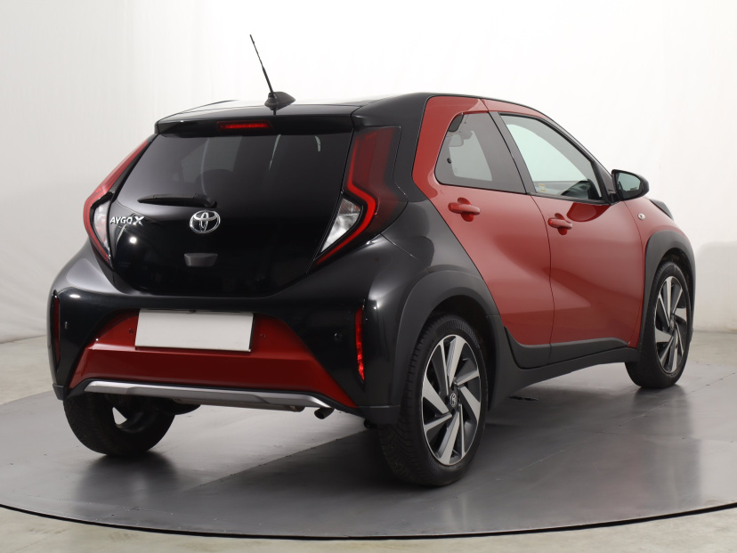 Toyota Aygo X, 2022