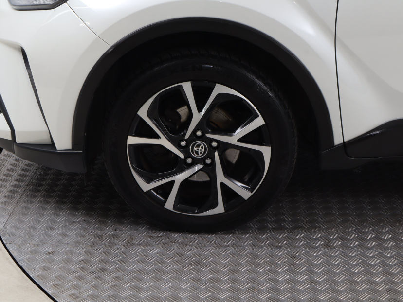 Toyota C-HR, 2021