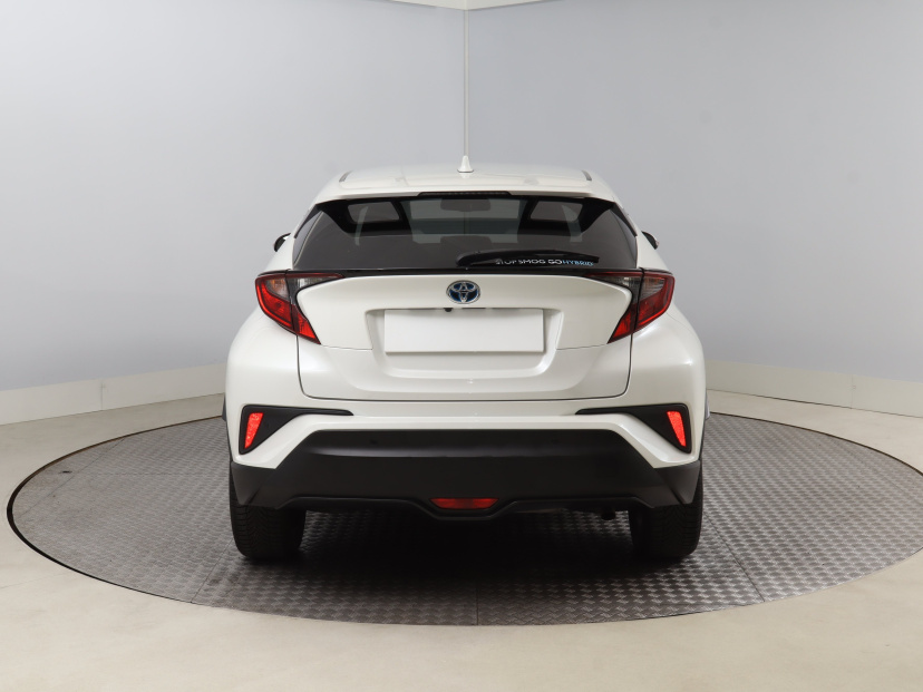 Toyota C-HR, 2021