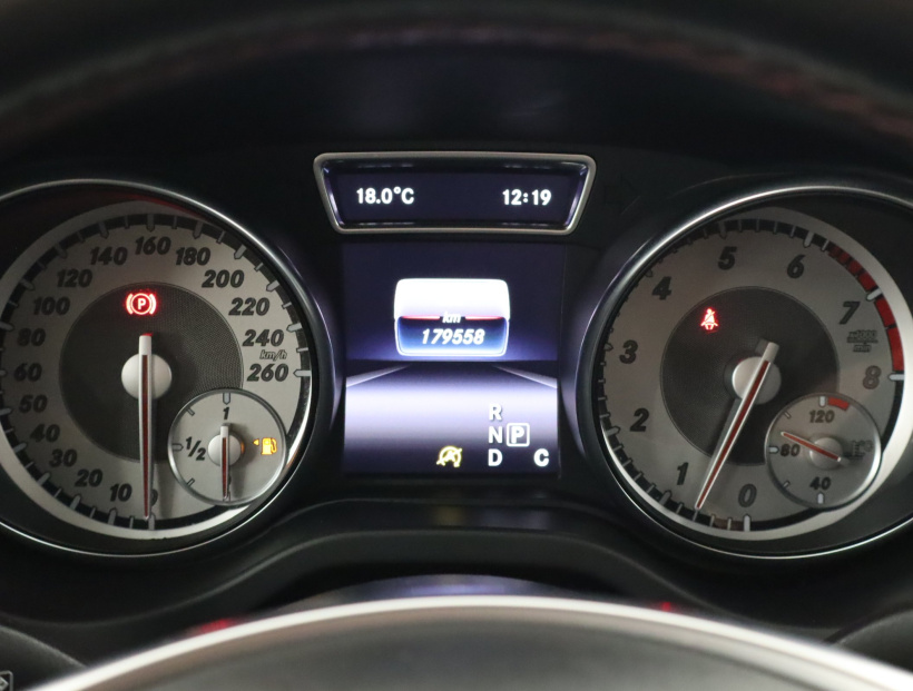 Mercedes-Benz CLA, 2016