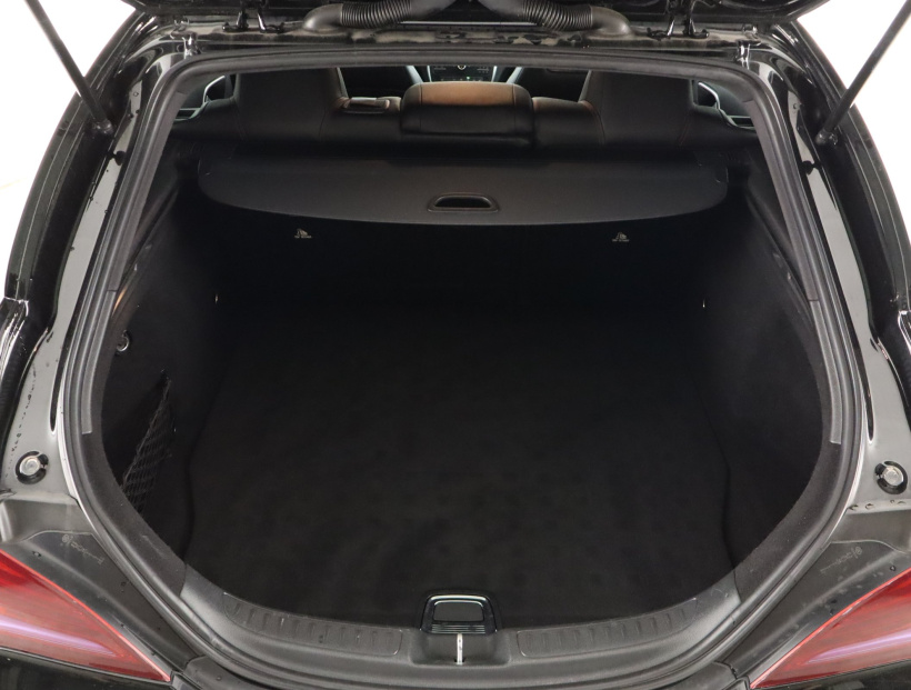 Mercedes-Benz CLA, 2016