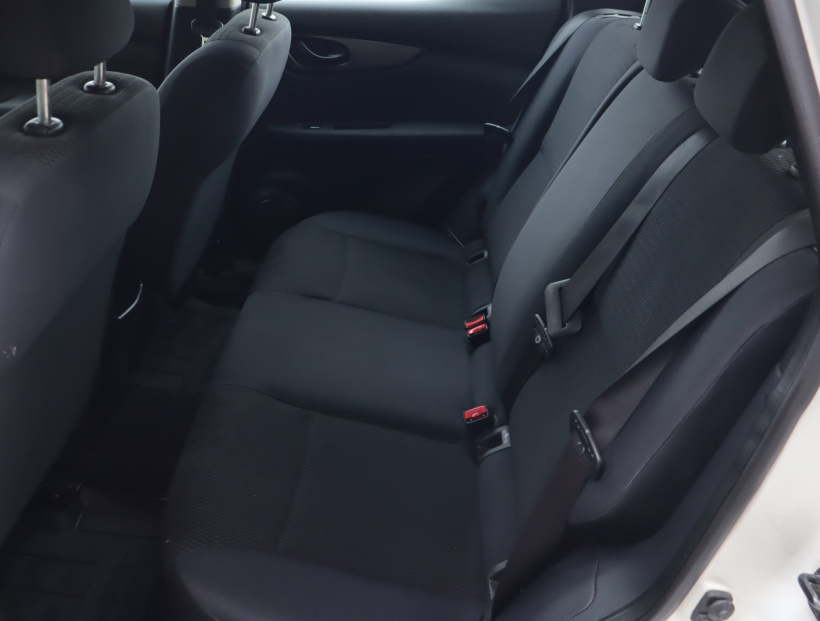 Nissan Qashqai, 2015