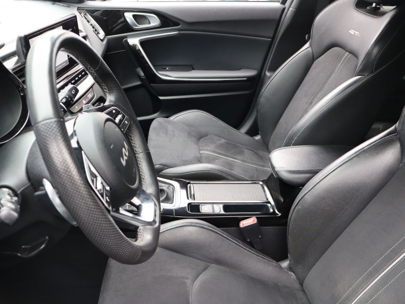 Kia ProCeed, 2023