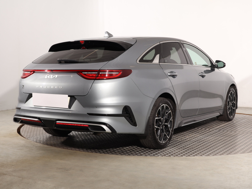Kia ProCeed, 2023