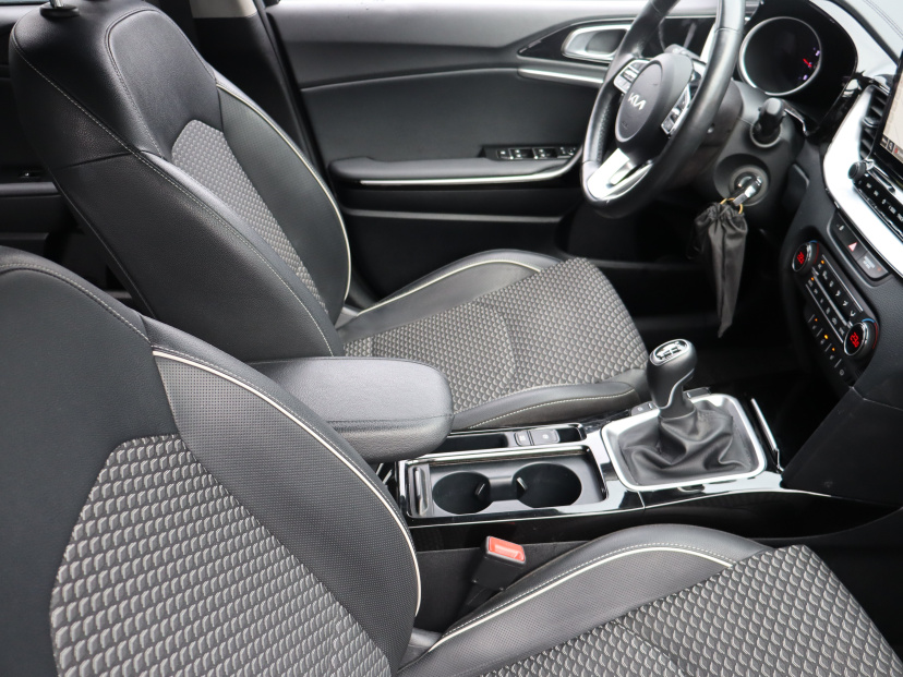 Kia Ceed, 2023