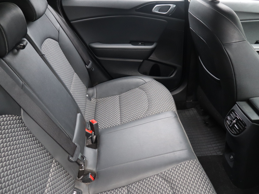 Kia Ceed, 2023