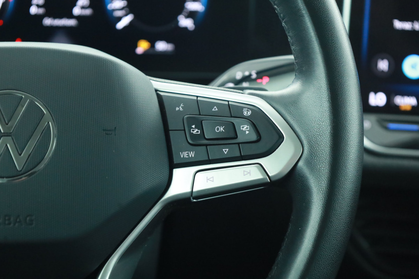 Volkswagen Passat, 2024
