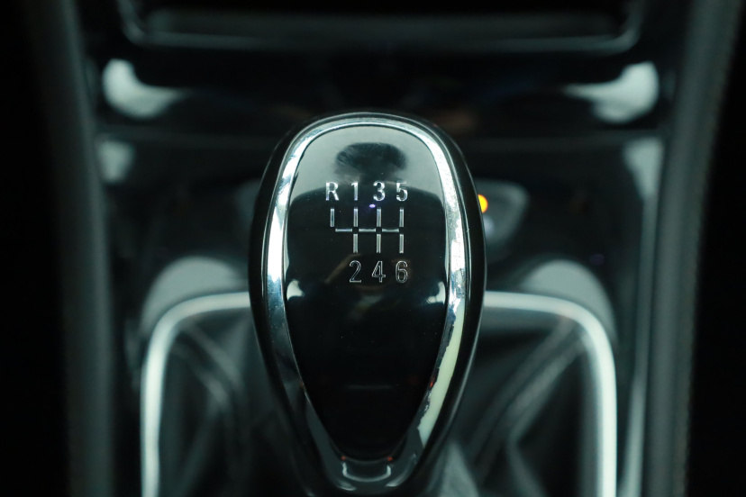 Opel Astra, 2018