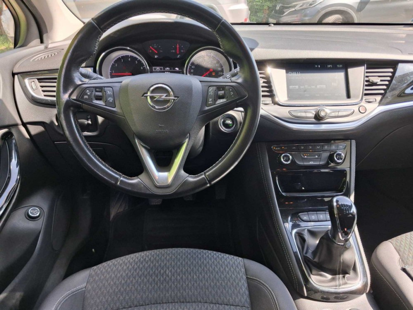 Opel Astra, 2017