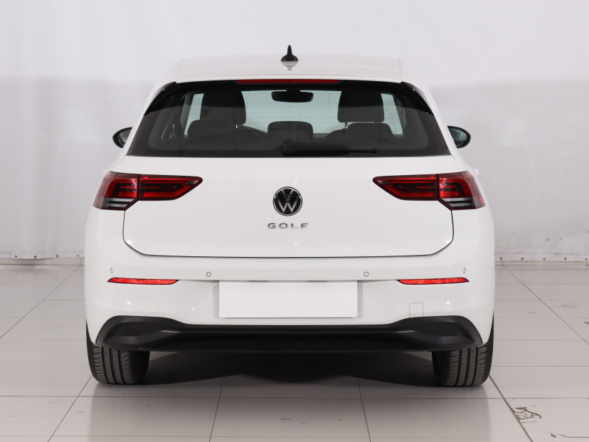Volkswagen Golf, 2021