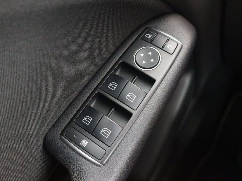 Mercedes-Benz B, 2014