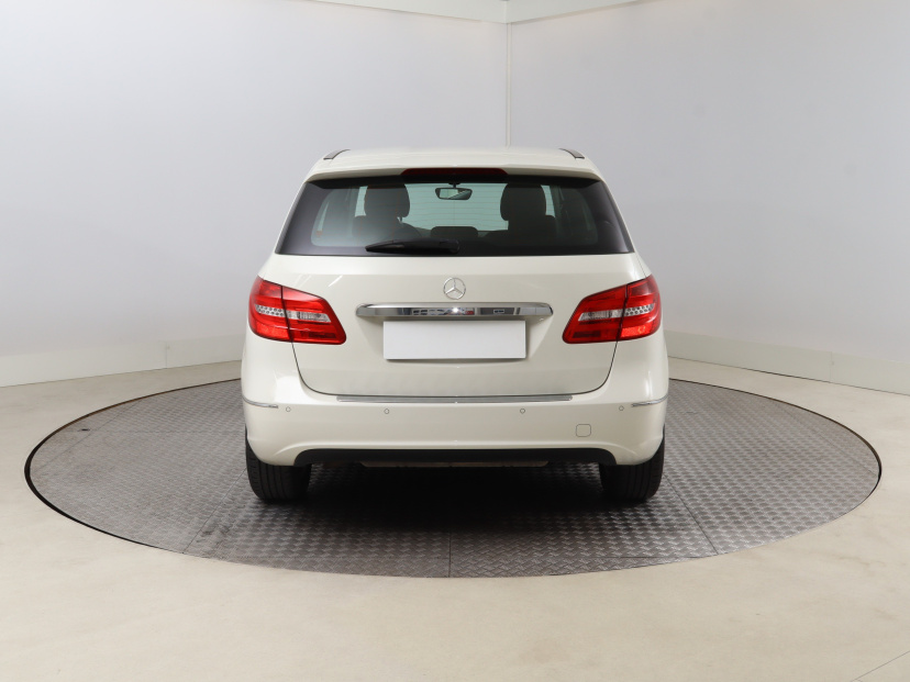 Mercedes-Benz B, 2014