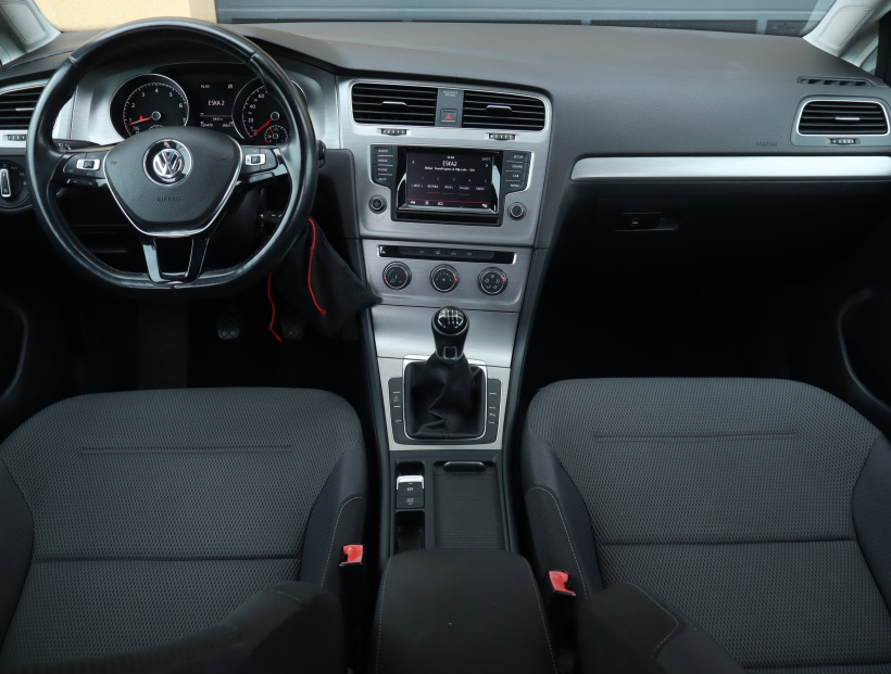 Volkswagen Golf, 2014