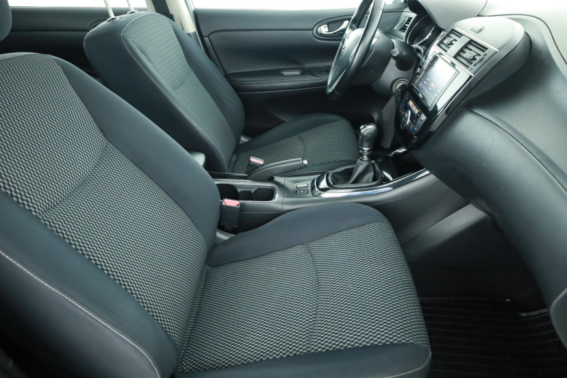 Nissan Pulsar, 2014