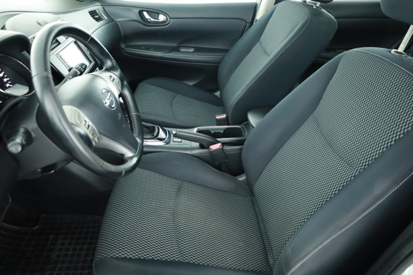 Nissan Pulsar, 2014
