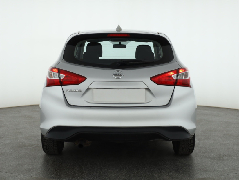 Nissan Pulsar, 2014