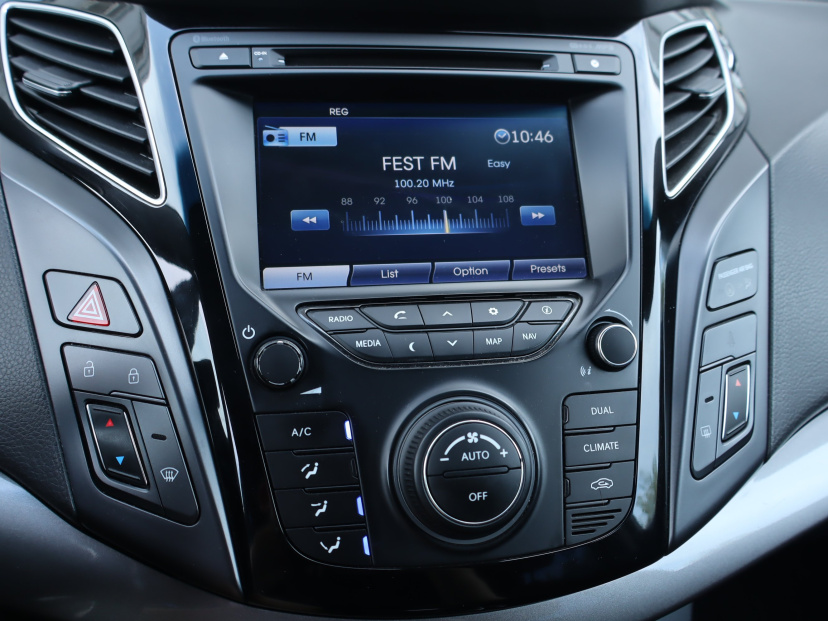 Hyundai i40, 2012