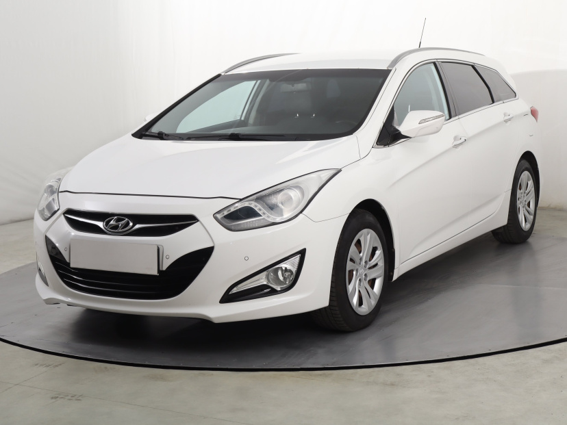 Hyundai i40, 2012