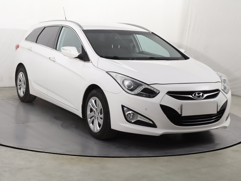 Hyundai i40, 2012