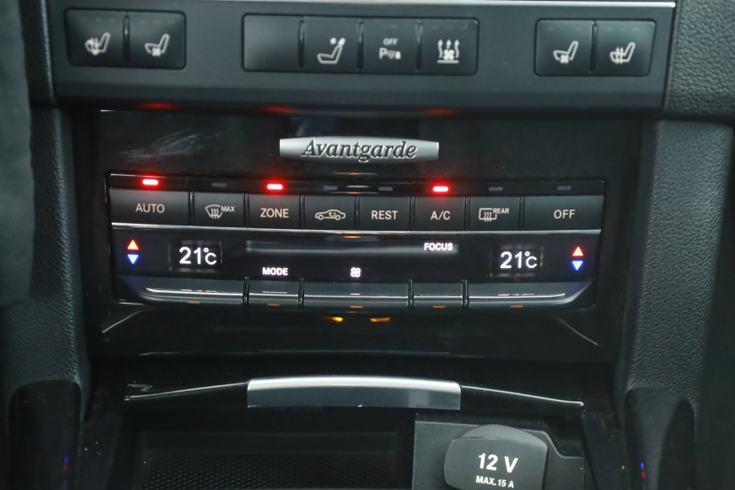 Mercedes-Benz E, 2010