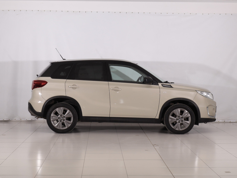 Suzuki Vitara, 2019