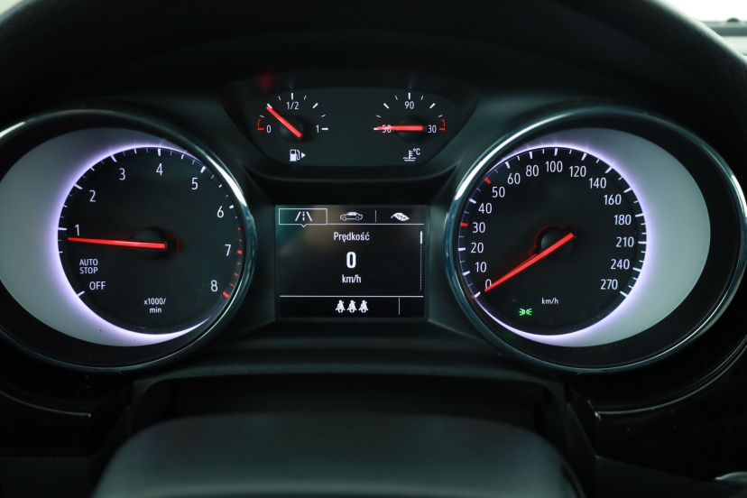 Opel Astra, 2019