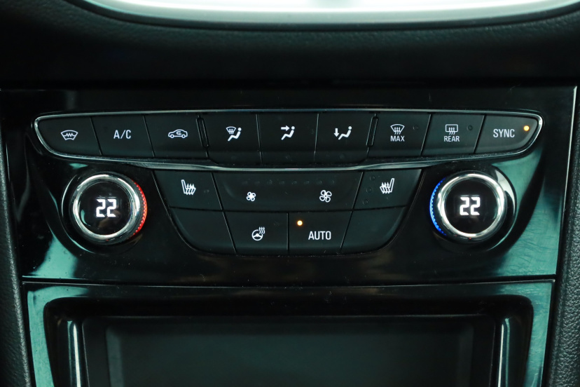 Opel Astra, 2019