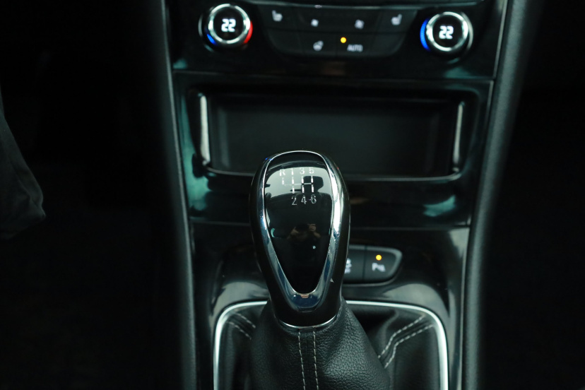 Opel Astra, 2019
