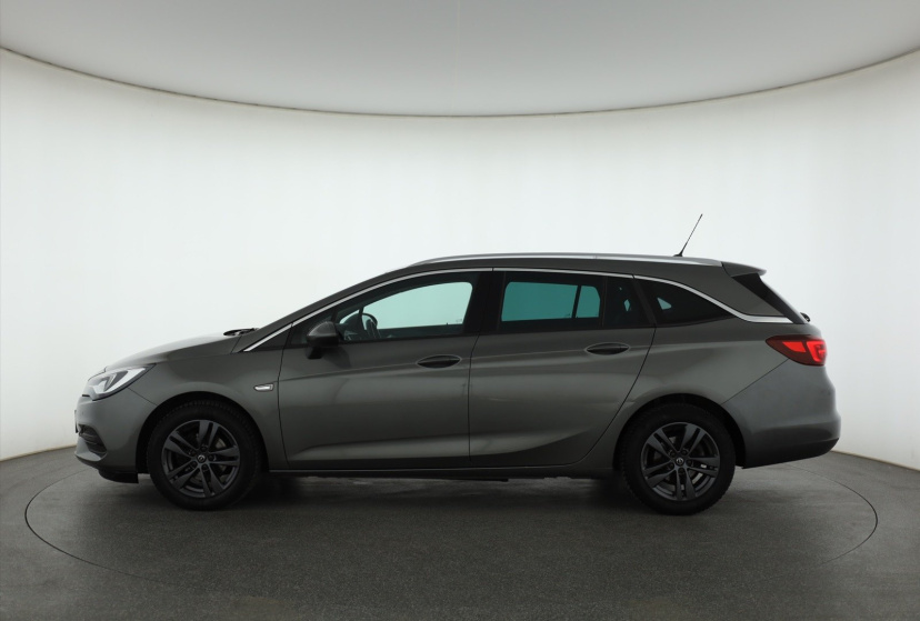 Opel Astra, 2019