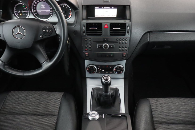 Mercedes-Benz C, 2010