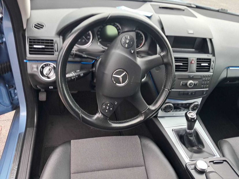 Mercedes-Benz C, 2010