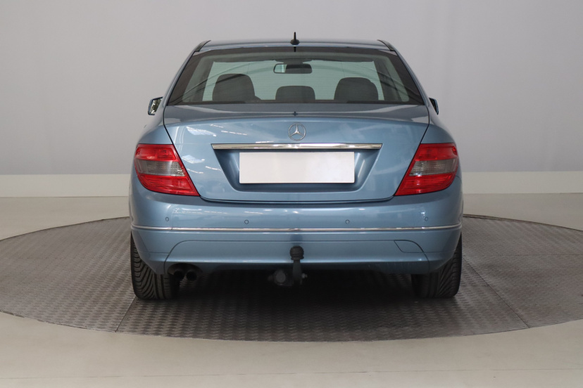 Mercedes-Benz C, 2010