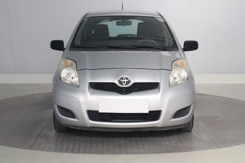 Toyota Yaris, 2011