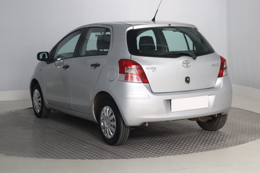 Toyota Yaris, 2011