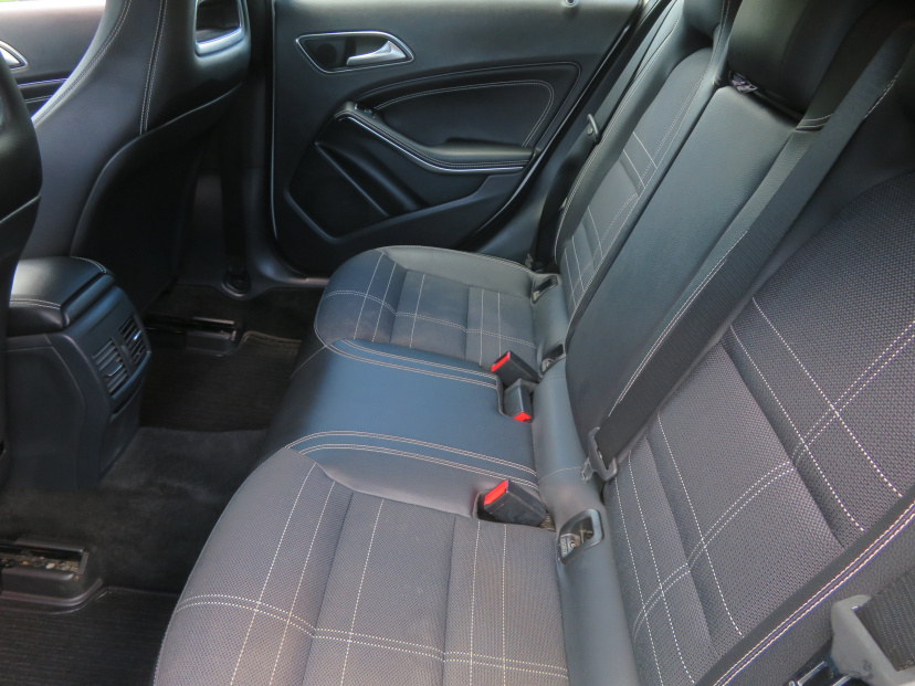 Mercedes-Benz A, 2014