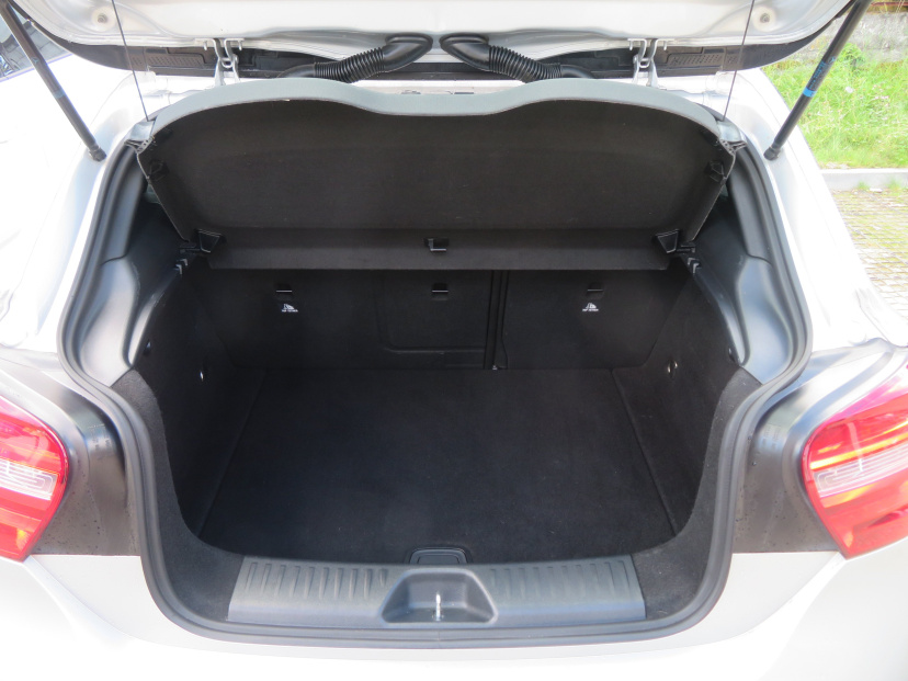 Mercedes-Benz A, 2014