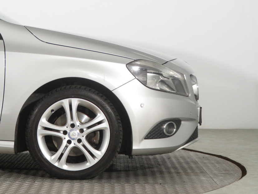 Mercedes-Benz A, 2014
