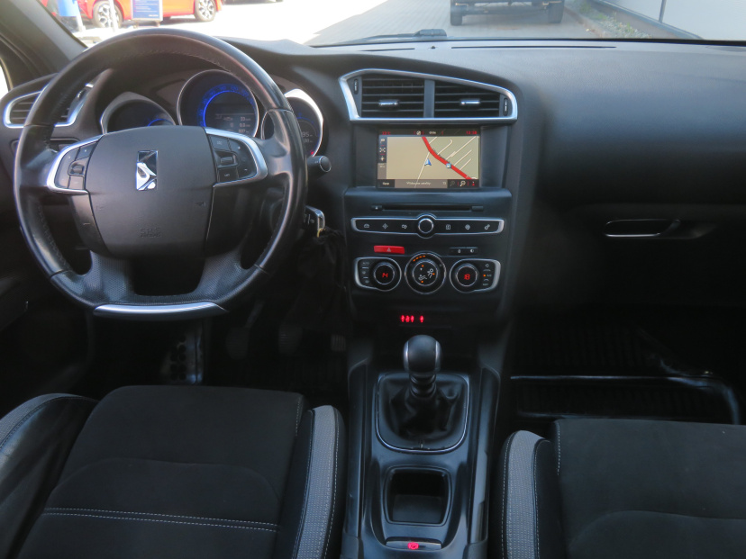 DS 4, 2016