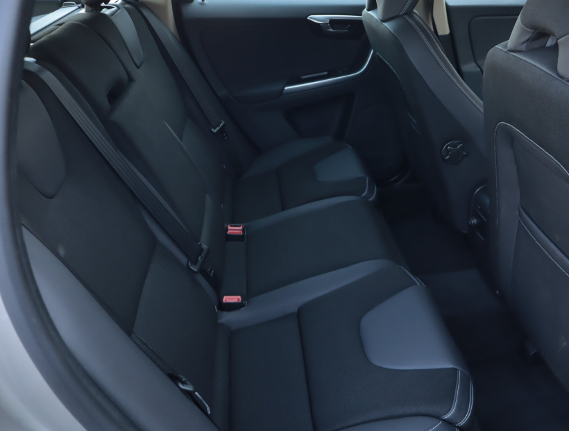 Volvo XC60, 2012