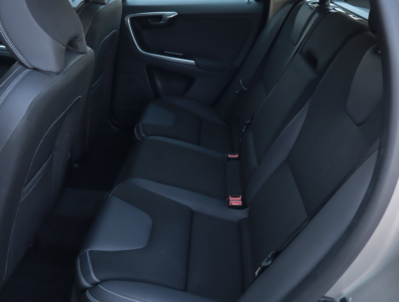 Volvo XC60, 2012