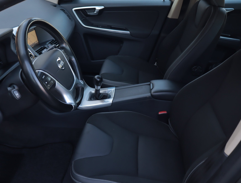 Volvo XC60, 2012
