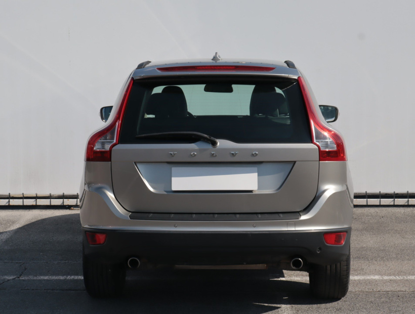 Volvo XC60, 2012