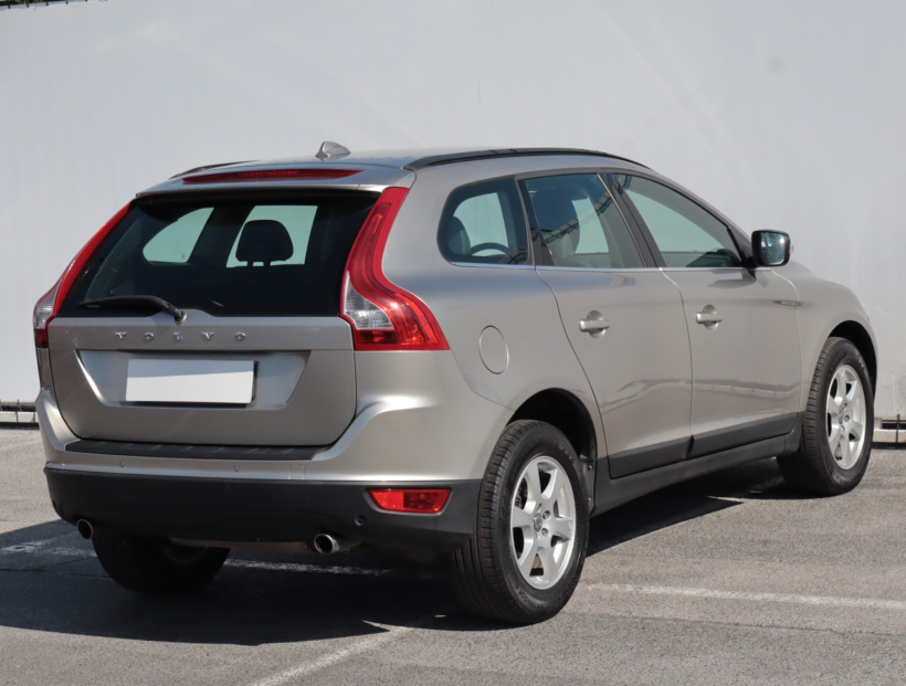 Volvo XC60, 2012