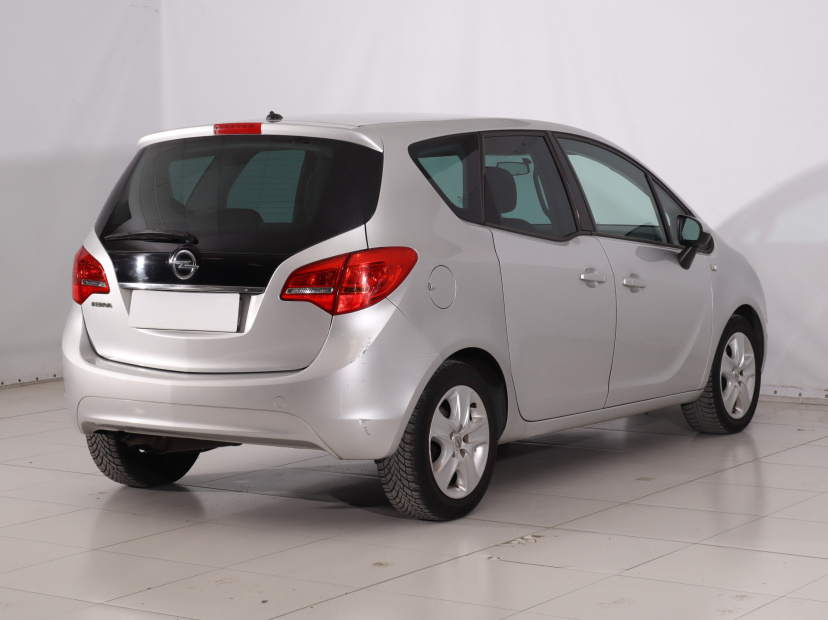 Opel Meriva, 2011