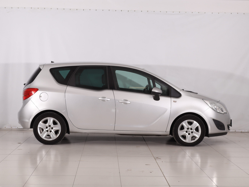 Opel Meriva, 2011