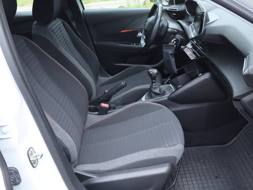 Peugeot 208, 2020